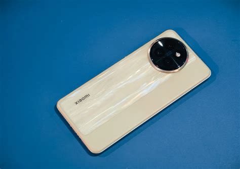 PhonePe's Indus Appstore To Be Pre-Installed On Xiaomi Devices In India ...