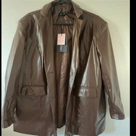 PrettyLittleThing Women's Brown Jacket | Depop