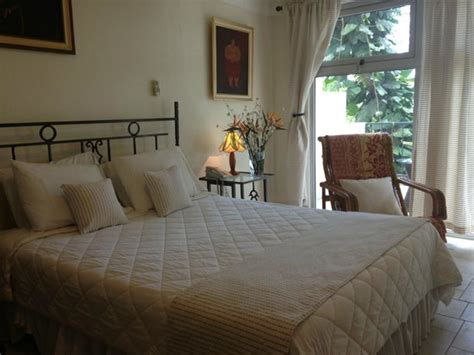 LA RESERVE HOTEL (Haiti/Petionville) - Hotel Reviews, Photos, Rate ...