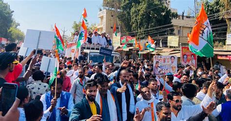 Farm law protests: Police use tear gas, water cannons at Congress rally ...