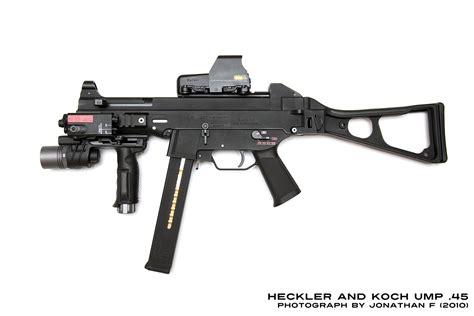 Umarex H&K UMP 45 AEG - Competition Series - Metal Outer Barrel and Suppressor Installation