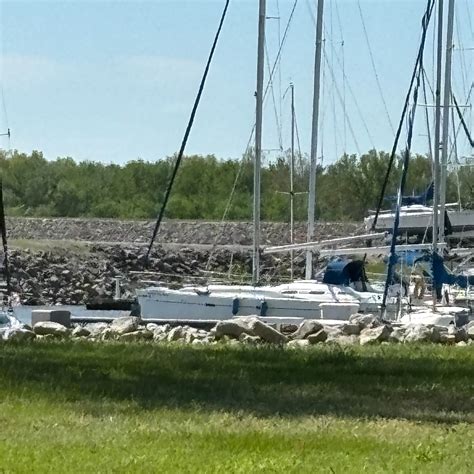 Dam West Campground | Carlyle, Illinois