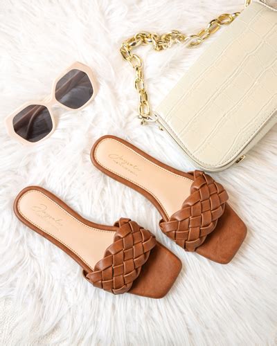 Buy Sand Shell Braided Slides Online in India at Best Price | Aachho