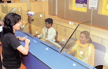 Banks lower interest rates on education, home loans - India Today