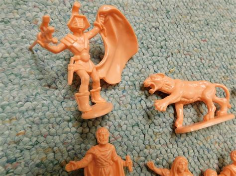 Atlantic of Italy 1/32 Romans Series: Gladiators and Christians Lot 26 ...