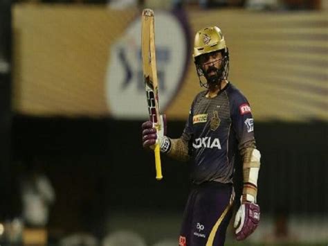 दिनेश कार्तिक ने कहा-विराट कोहली आग है तो और केन विलियमसन पानी की तरह ...