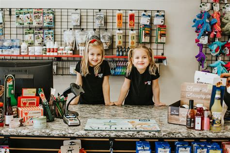 Jco Natural Pet Store Our Store Eugene Oregon — Jco Natural Pet