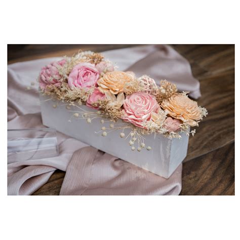 Delicate Pastels Centrepiece – My Flower Keeper