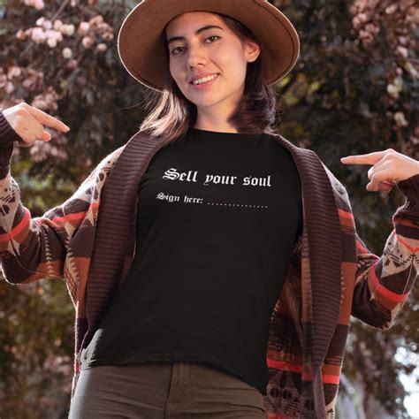 Rock T-shirt - Sell Your Soul Sign Here | Heren- & Damesfit