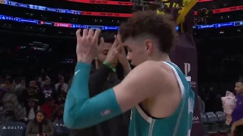 [Highlight] LaMelo Ball with the post-win handshake celebration : r/nba