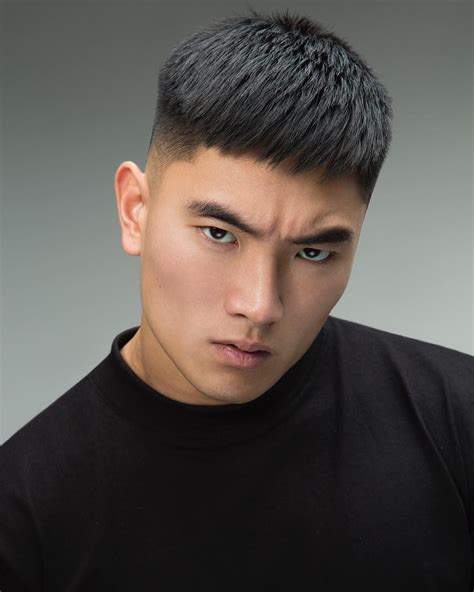 Chinese Short Hair Style Man