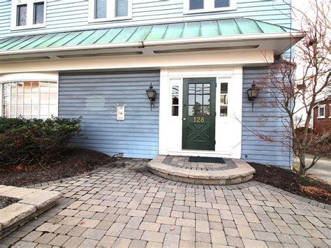 128 W Main St FLOOR 1, New Holland, PA 17557 | Zillow