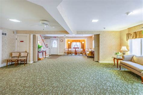 Funeral Hour Virtual Tour in Derry & Londonderry, NH | Peabody Funeral ...