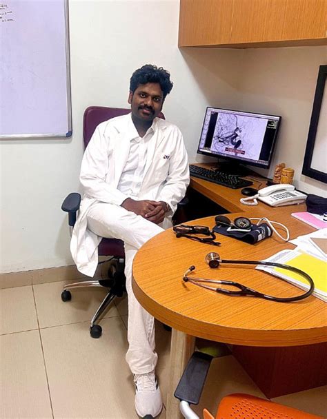 Dr. Arjunlokesh Netaji MD, DNB, MNAMS, DM, EBIR