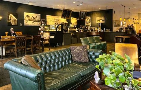 Local Businesses Examples 的图像结果