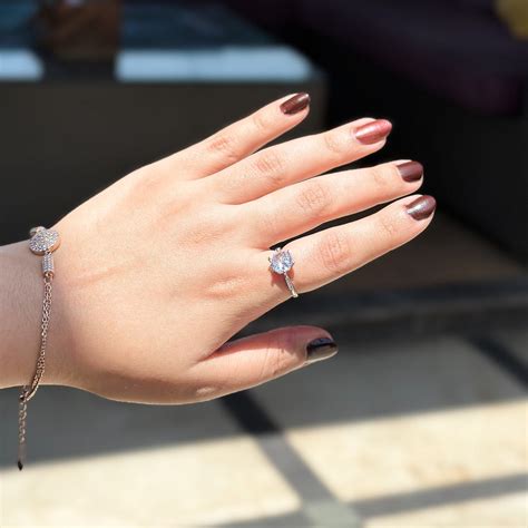 Mohtarma Ring – Saatvik Silver