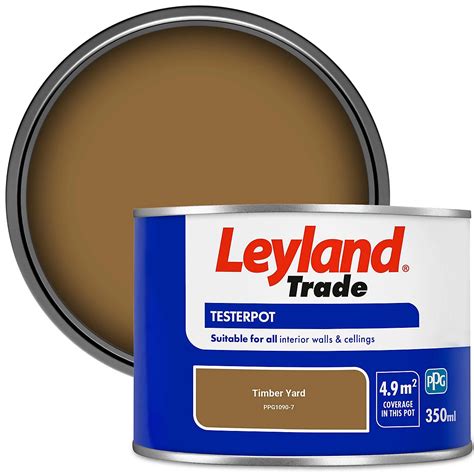 Leyland Trade Vinyl Matt Walls & Ceilings Emulsion Paint Timber Yard ...