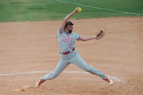 Best High School Softball Pitchers