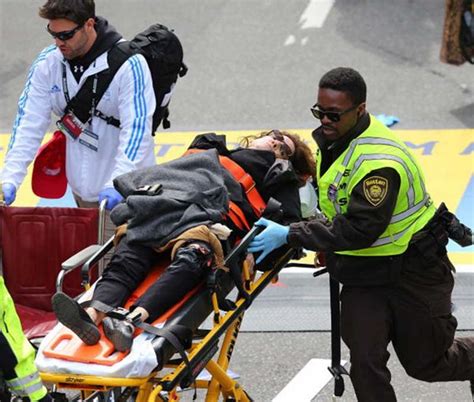 图文：波士顿马拉松赛发生爆炸 多人现场被炸伤-搜狐体育