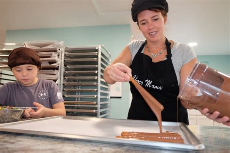 Chocolate Covered Strawberry Collection | Sarah's Gourmet Pretzels