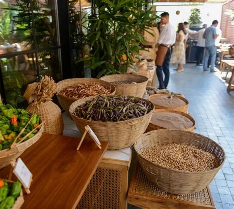 Tables – OMO Soul Foods