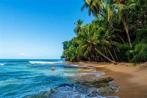 Guide For Honeymoon In Costa Rica
