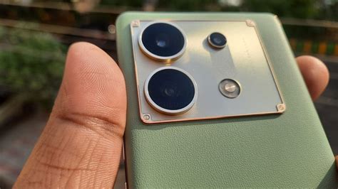 Infinix Zero 30 5G Review: अच्छी डिजाइन और कैमरा वाला फोन