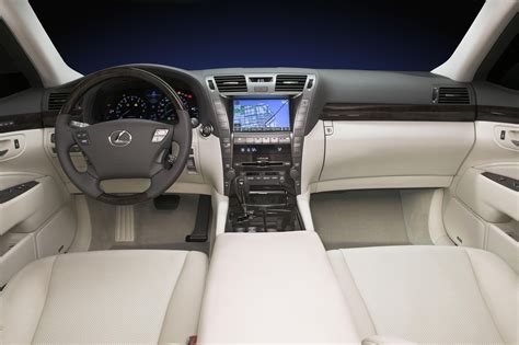 2007 Lexus LS 460