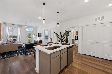 View at Estancia - 827 Camino Vaquero Pky Manchaca, TX 78652 ...