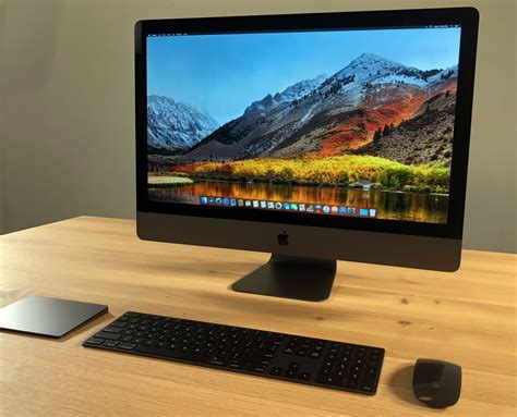 iMac Pro first look: Apple’s most powerful Mac is a multiprocessing ...