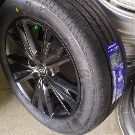 Jual paket velg ban baru Venturer ori r17 Black + Bridgestone turanza ...