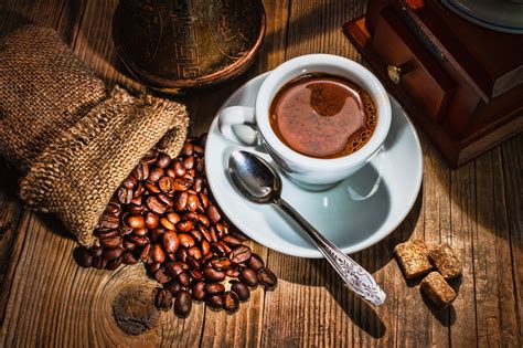 意式咖啡如何调整咖啡豆的研磨度？Espresso怎么做才不过酸、过苦？调磨知识看这一篇就够了！_哔哩哔哩_bilibili