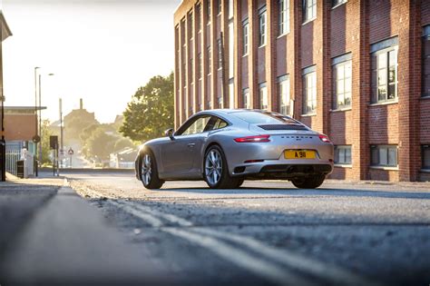 Most Reliable Sports Cars: Top 10 Performance Cars (Comparison)