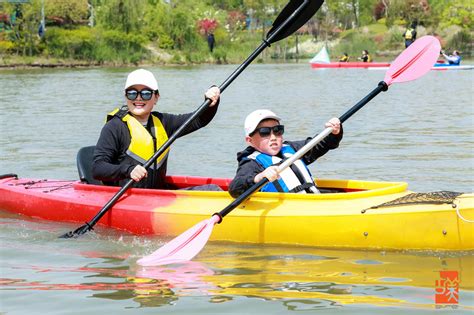划船比赛 的图像结果