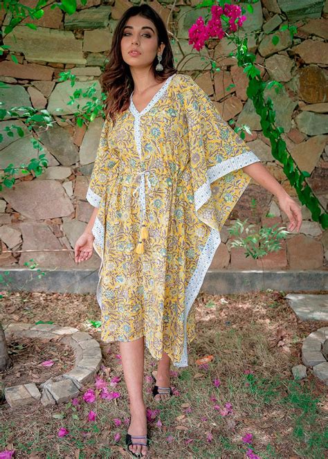 Get Yellow Floral Block Print Kaftan Dress at ₹ 1673 | LBB Shop