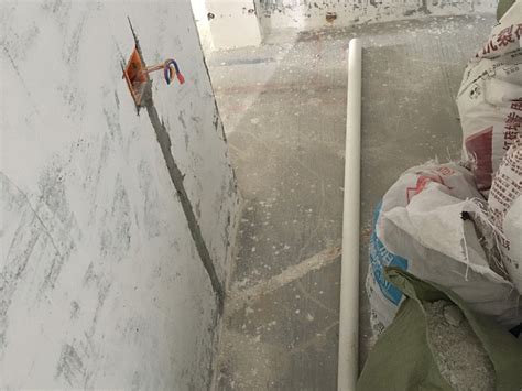 墙面电路开槽安装 郑州市中原区水电改造 上街区墙面抹灰处理