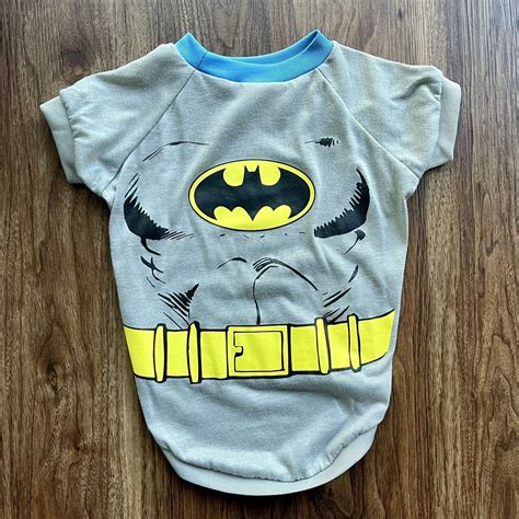 DC Comics Batman Dog Costume Tshirt Pet Halloween By Top Paw Size Large ...