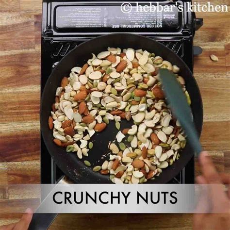 ಡ್ರೈ ಫ್ರೂಟ್ಸ್ ಚಿಕ್ಕಿ ರೆಸಿಪಿ | dry fruit chikki in kannada | ಕಾಜು ಬಾದಮ್ ...