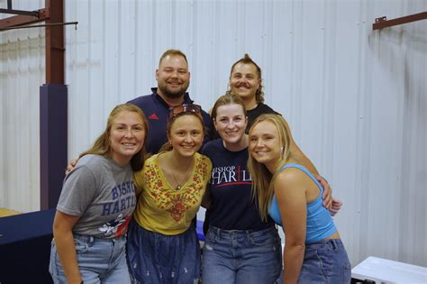 Class Reunion Highlights 的图像结果