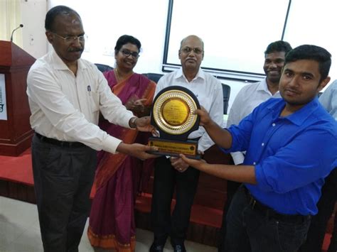 Felicitating students who secured overseas scholarships | Kerala ...