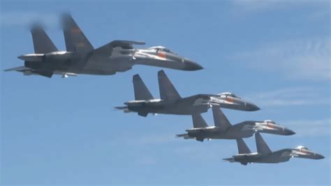 创新高！25架解放军军机进入台湾空域_凤凰网视频_凤凰网