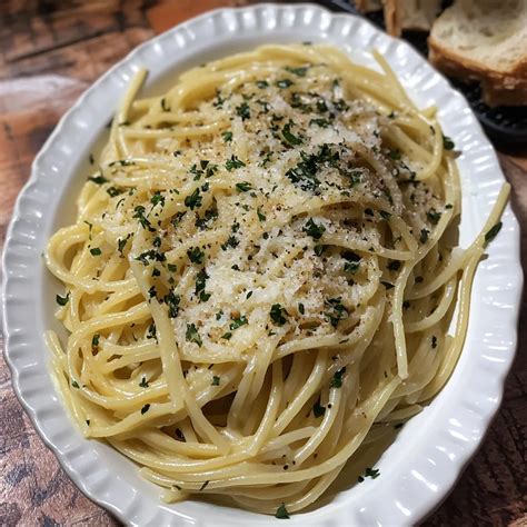 How to Perfect Pasta Aglio e Olio: Step-by-Step Recipe - Grammy Recipes