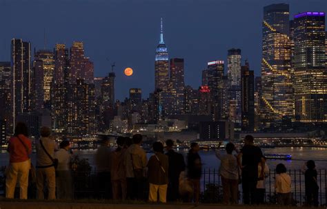 A Near-Full ‘Strawberry Moon’ Will Shine Again on Wednesday Night - The ...