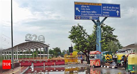 Delhi Traffic News: Pragati Maidan tunnel closure, signals on blink ...