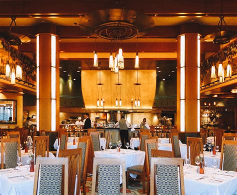 19 of the Best Secret & Not-So-Secret Places to Dine at Disneyland