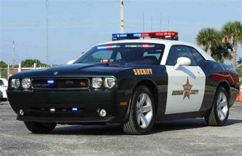 25 Insanely Fast Police Supercars
