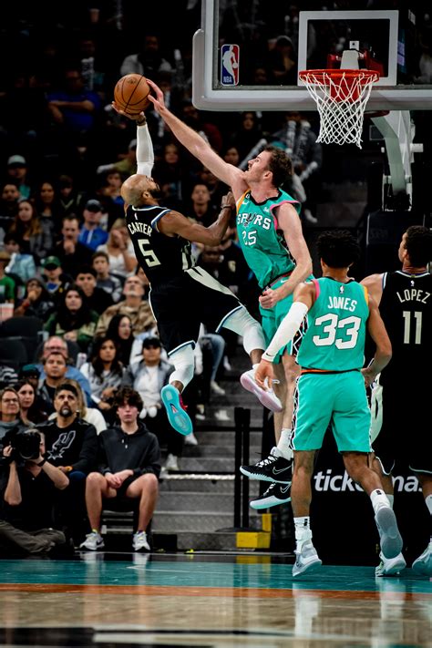 Photos: Spurs vs. Bucks 11/11 Photo Gallery | NBA.com