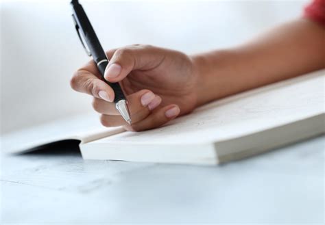 Informative Writing Topics 的图像结果