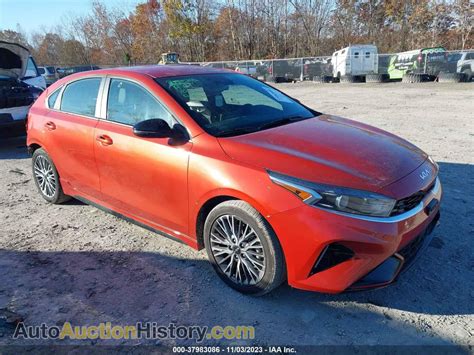 3KPF54AD7NE470433 KIA FORTE GT-LINE - View history and price at AutoAuctionHistory