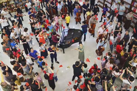 天津交响乐团2019年度盘点 | 一杯敬过往，一杯敬明天 - 院团协会 - 中国音乐网